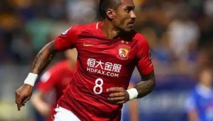  阿森纳中场核心伤退，阿尔特塔变阵险胜沃特福德  