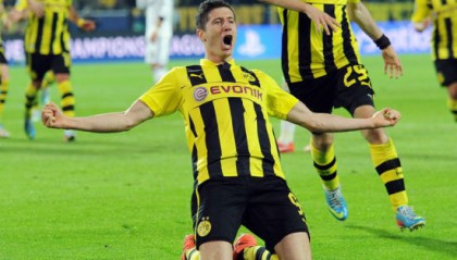  多特蒙德客场失利，德甲争冠形势愈发胶着