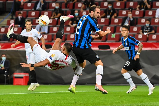  国际米兰门将低级失误导致欧联资格生变  